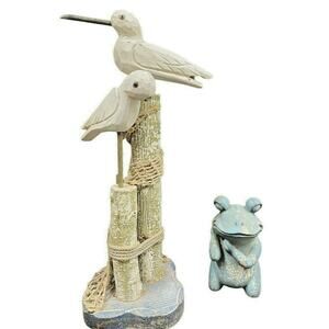 Yard Art Ocean Beach Sanderling Shore Birds Carved Driftwood Sculpture Frog SET